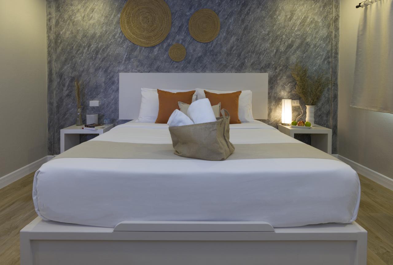 Let'S Hyde Pattaya Resort & Villas - Pool Cabanas Exterior foto